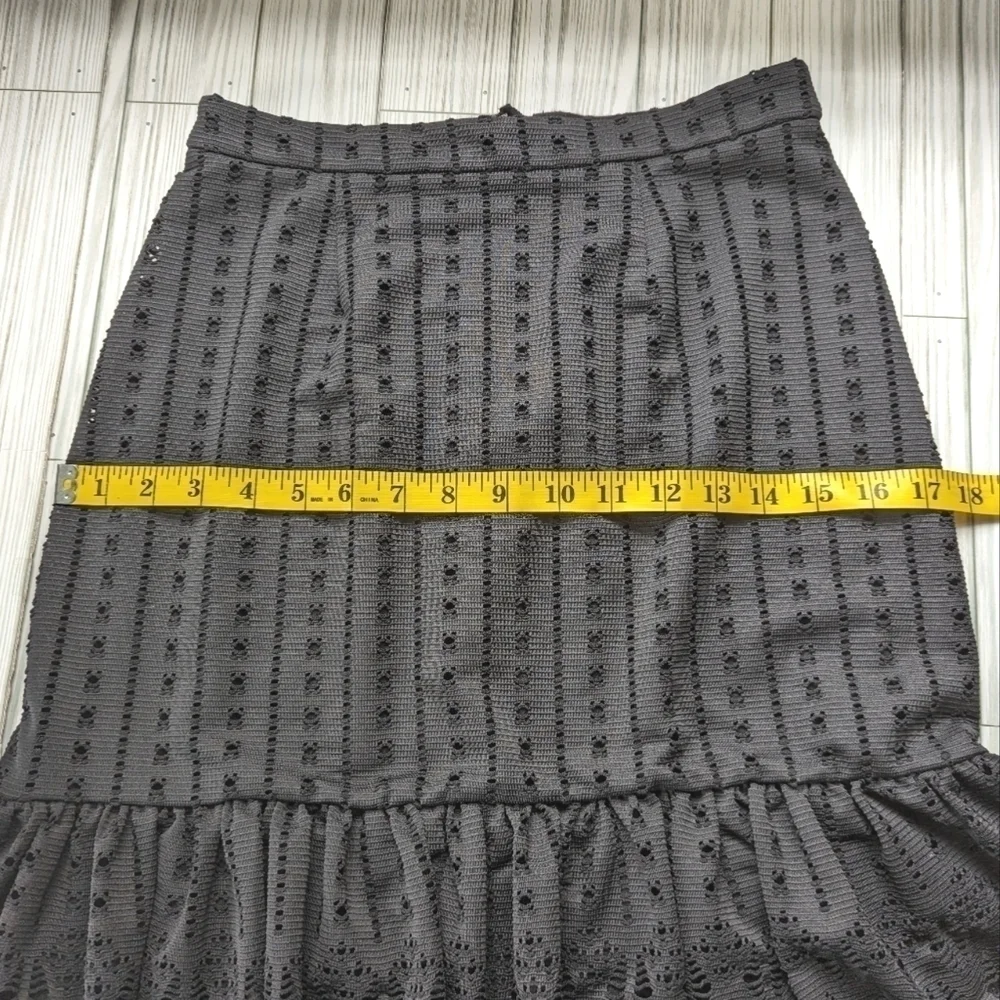 Anthropologie Moulinette Soeurs Perforated Ruffle Skirt in Black Size Small